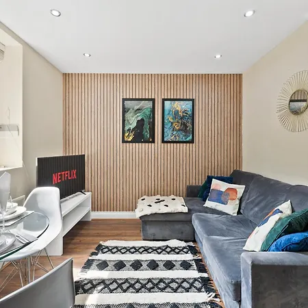 Apartment Boutique - Parking - Sleeps 4